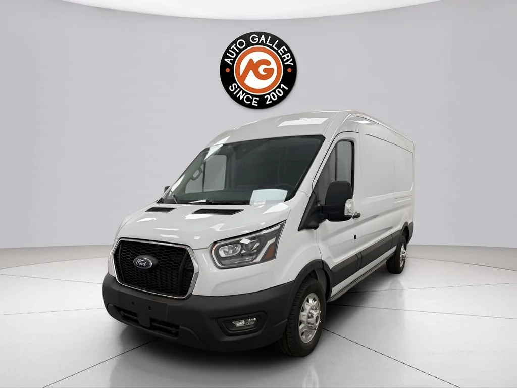 Used 2024 White Ford Base image 7