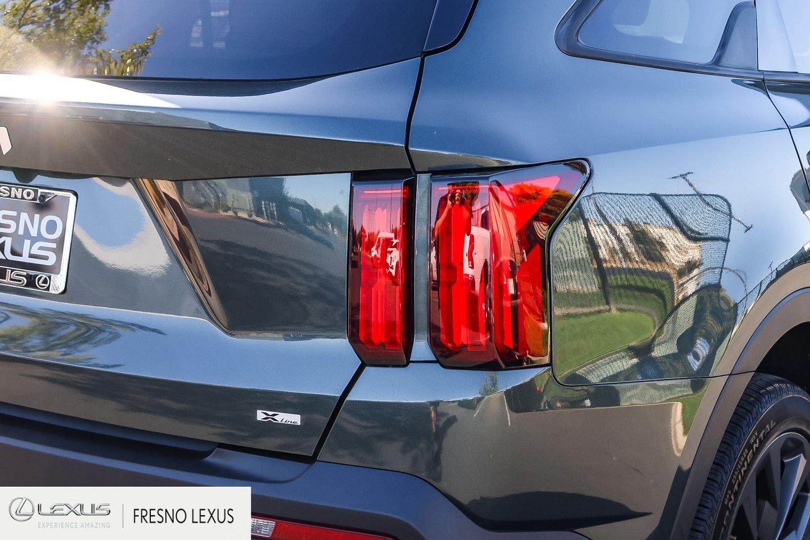 Used 2023 Green Kia X-Line SX Prestige image 7