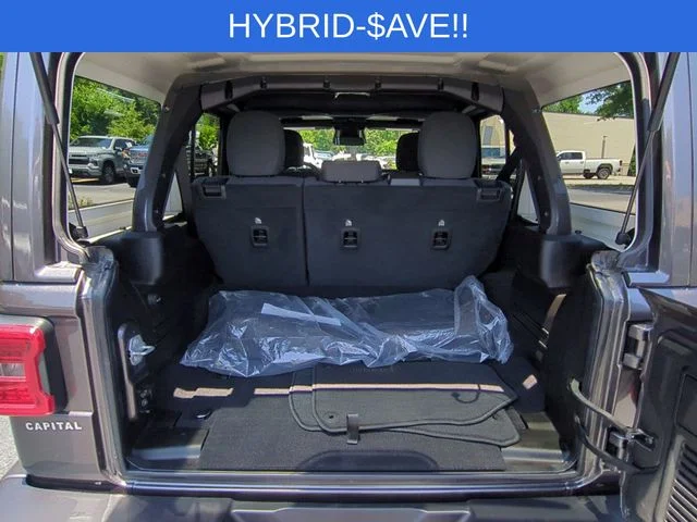 Used 2025 Gray Jeep Sahara 4xe image 30