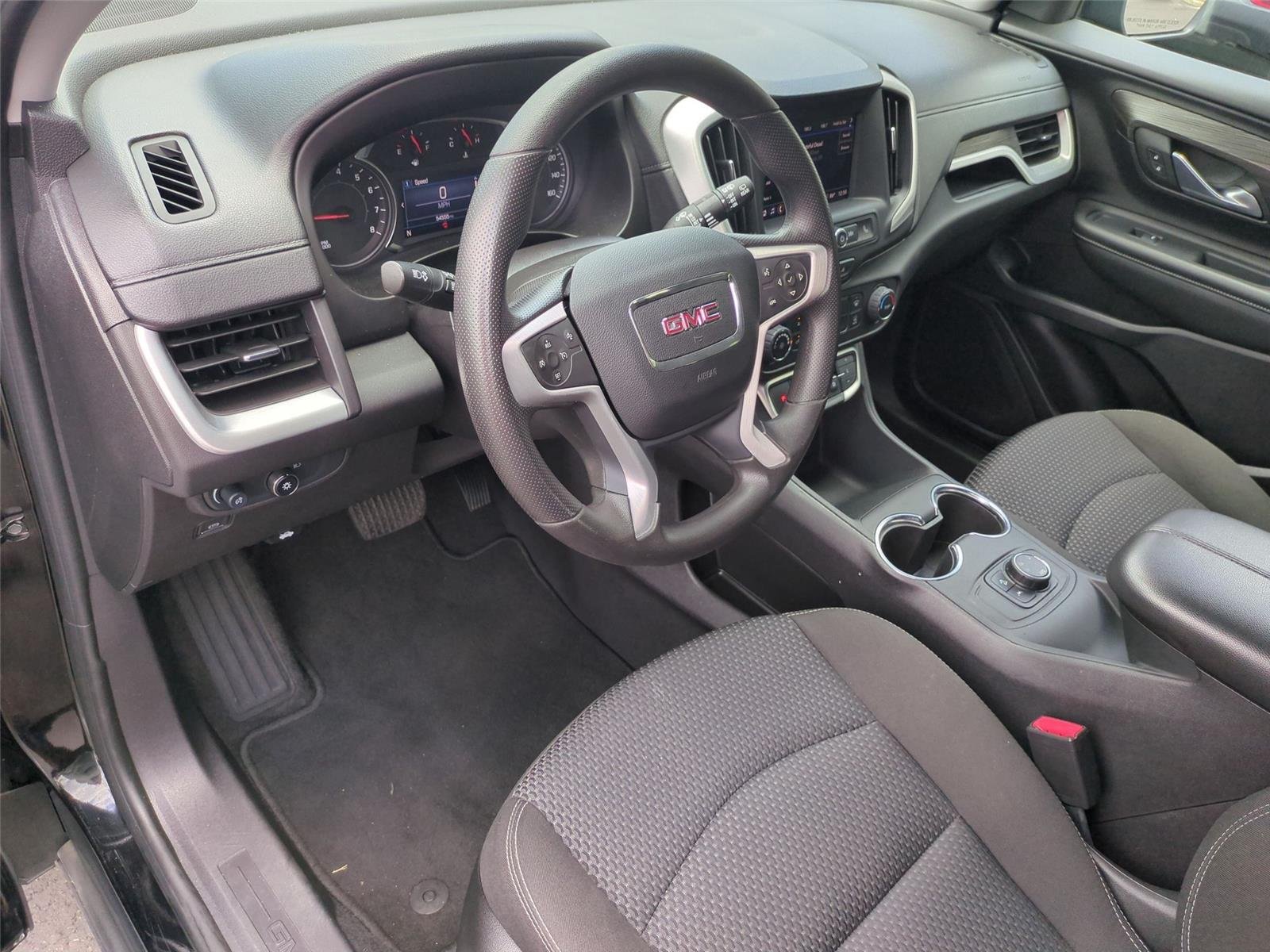 Used 2024 Ebony Twilight Metallic GMC SLE image 19