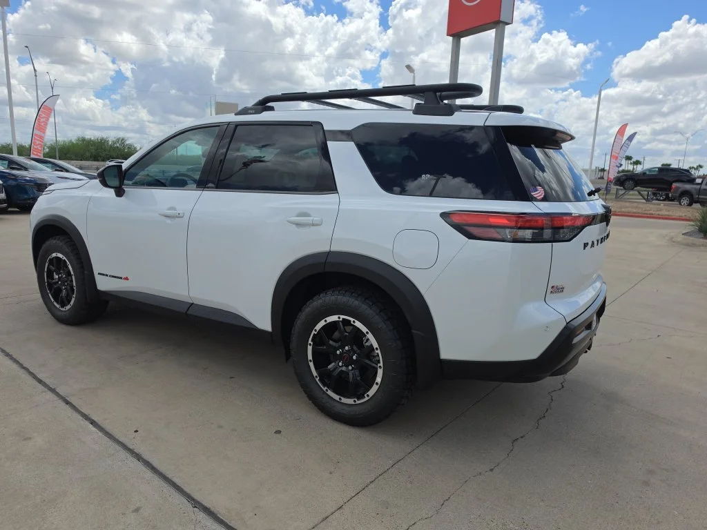 New 2026 Everest White Pearl TriCoat Nissan Rock Creek® image 4