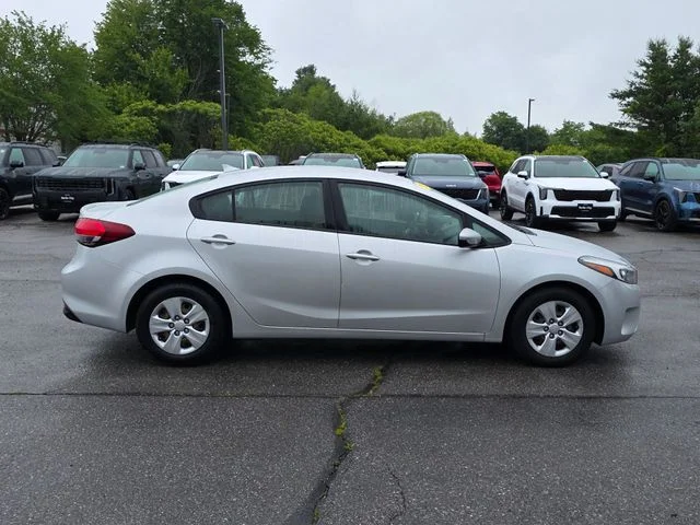 Used 2017 Silky Silver Kia LX image 9