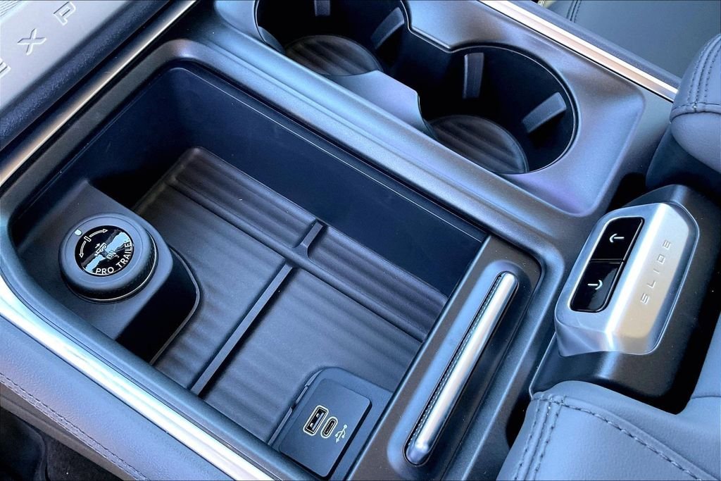 New 2026 Ford Expedition Active 4D Sport Utility