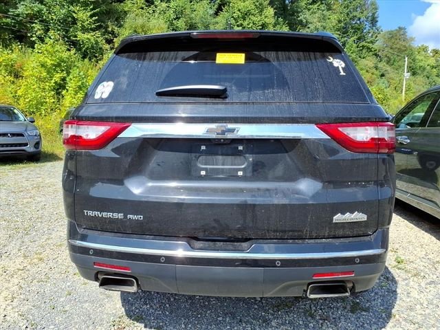 Used 2018 Black Chevrolet High Country image 17