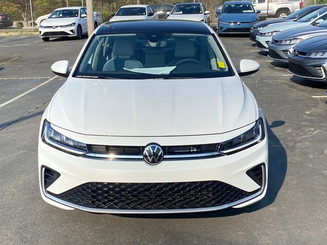 New 2026 White Volkswagen 1.5T SE image 2