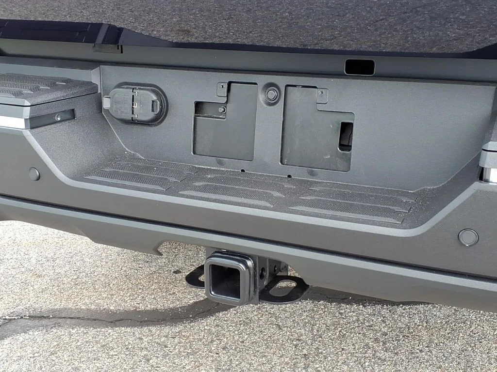 2026 Toyota Tundra Platinum - Photo 6