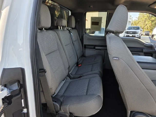 Certified Used 2022 Oxford White Ford XLT image 27