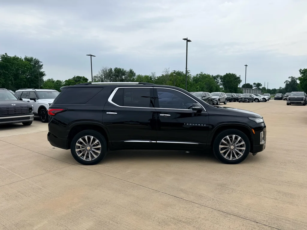 Used 2023 Mosaic Black Metallic Chevrolet Premier image 5