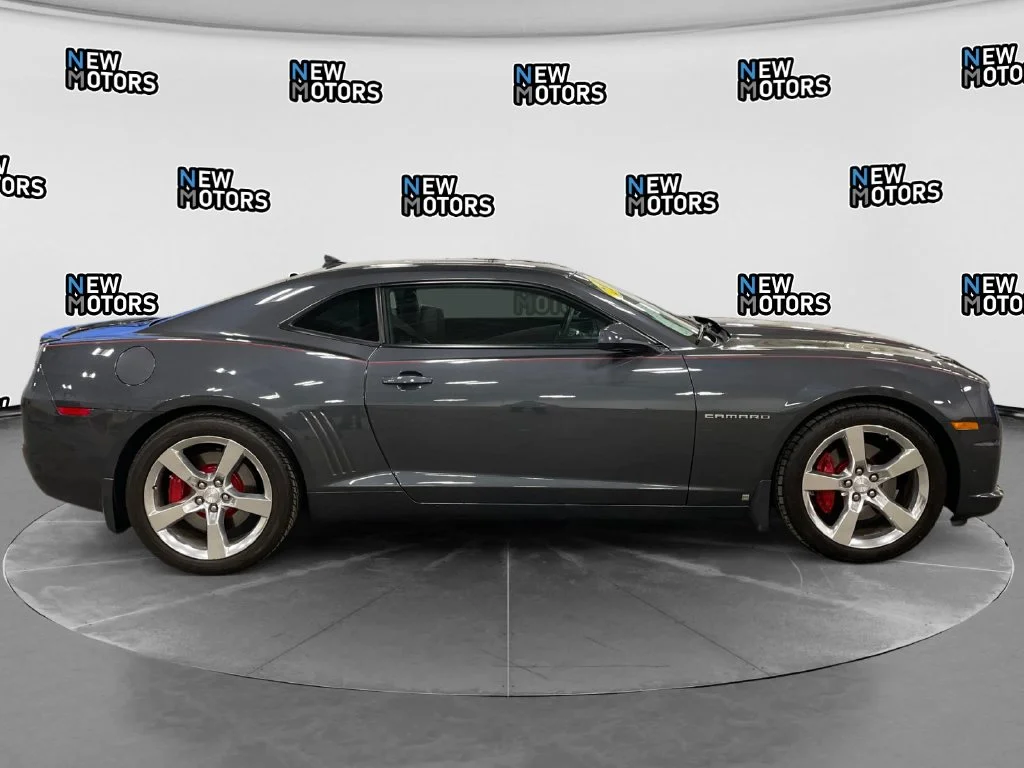 Used 2010 Cyber Gray Metallic Chevrolet SS image 6