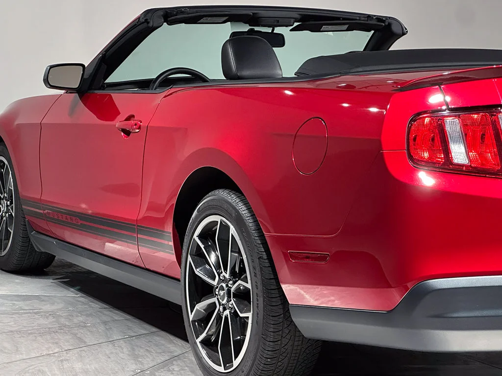 Used 2010 Red Ford V6 image 33