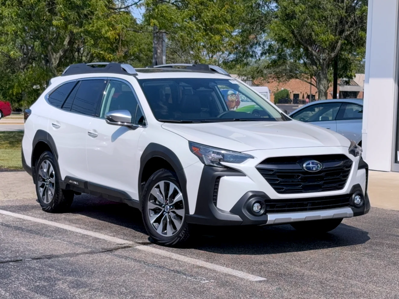 Used 2025 Crystal White Pearl Subaru Touring XT image 1