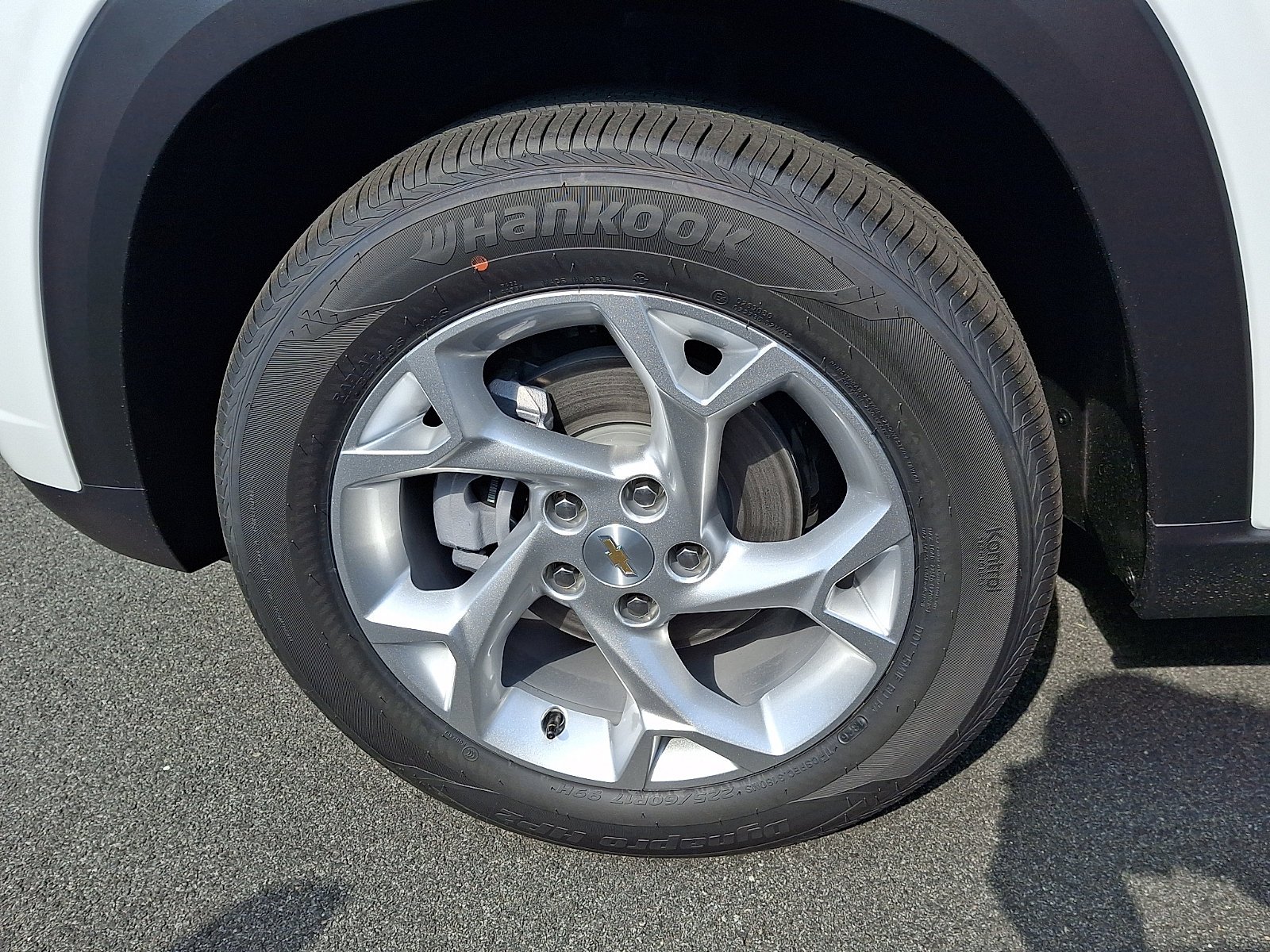 2026 Chevrolet Trax LS - Photo 4