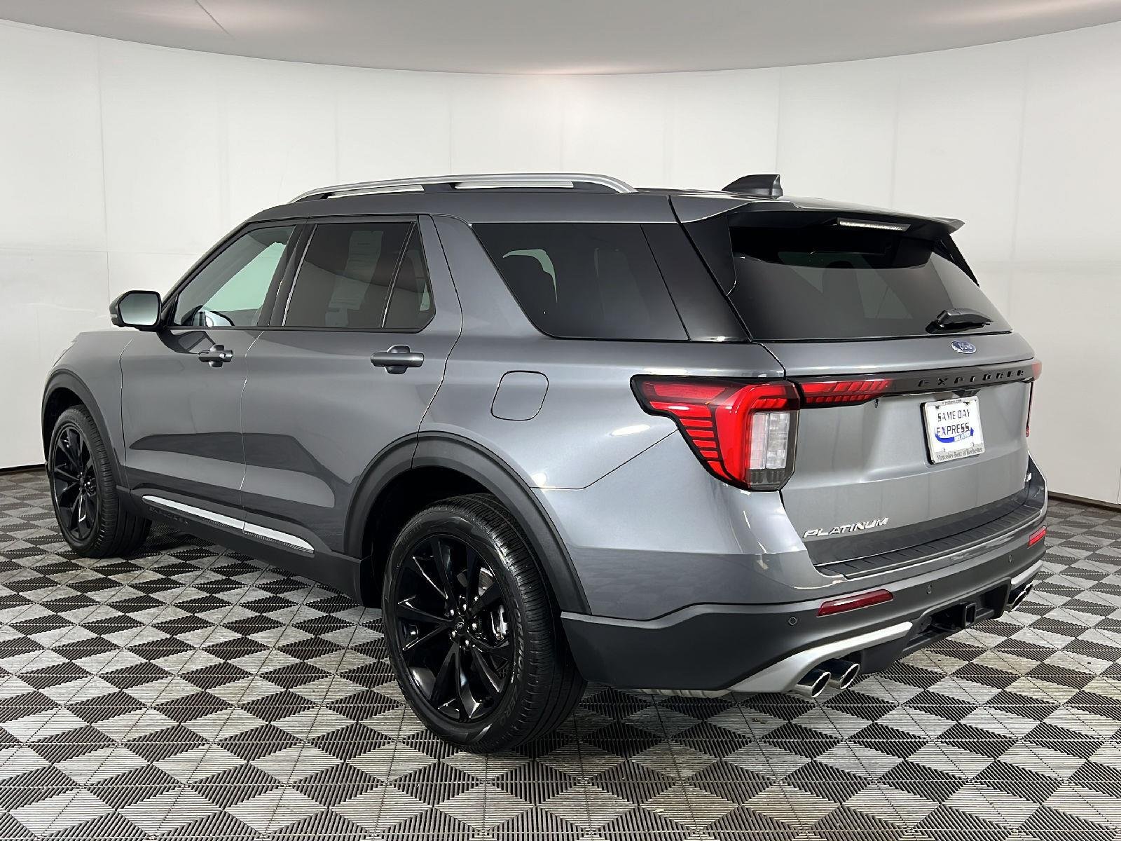 Used 2025 Carbonized Gray Ford Platinum image 26