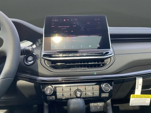 2025 Jeep Compass Limited - Photo 9