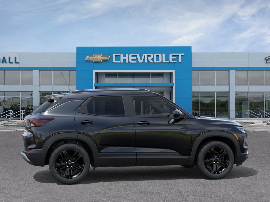 New 2026 Mosaic Black Metallic Chevrolet LT image 5