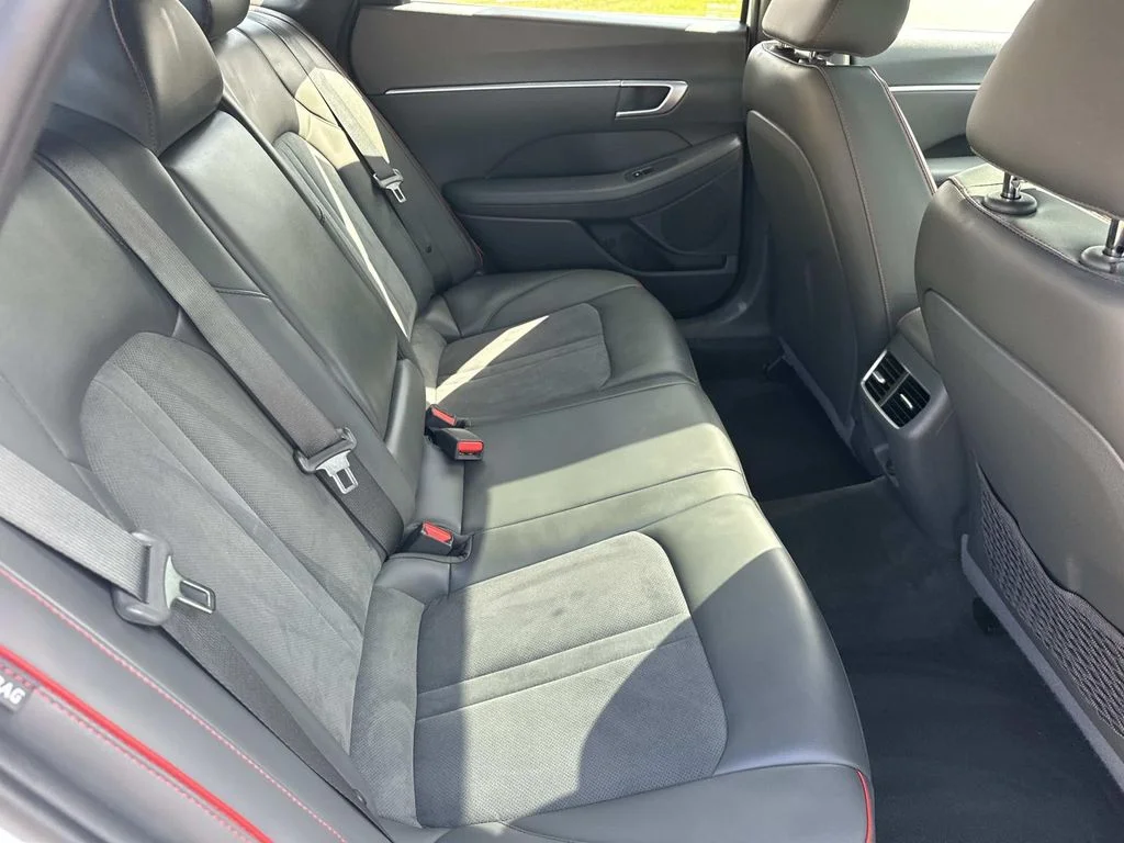 Used 2021 Gray Hyundai SEL Plus image 16
