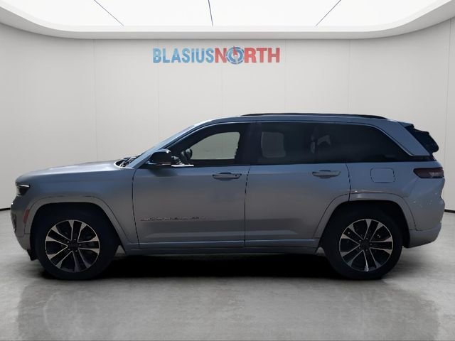 Pre-Owned 2022 Jeep Grand Cherokee Overland 4D Sport Utility in