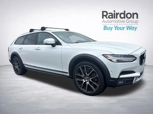 2017 Volvo V90 Cross Country T6 AWD's photo