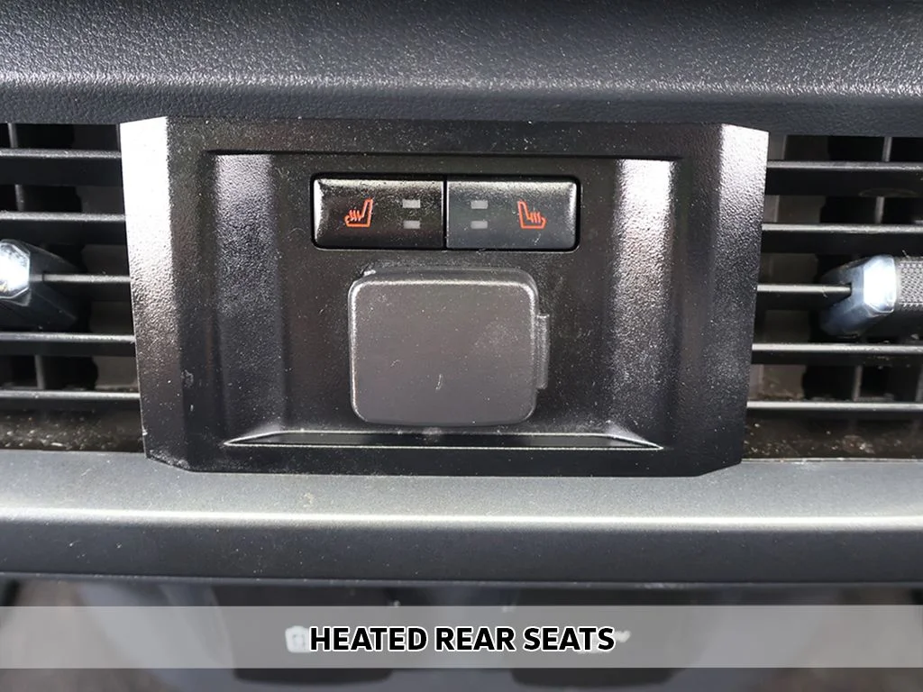 Used 2023 Gray Ford Lariat image 9