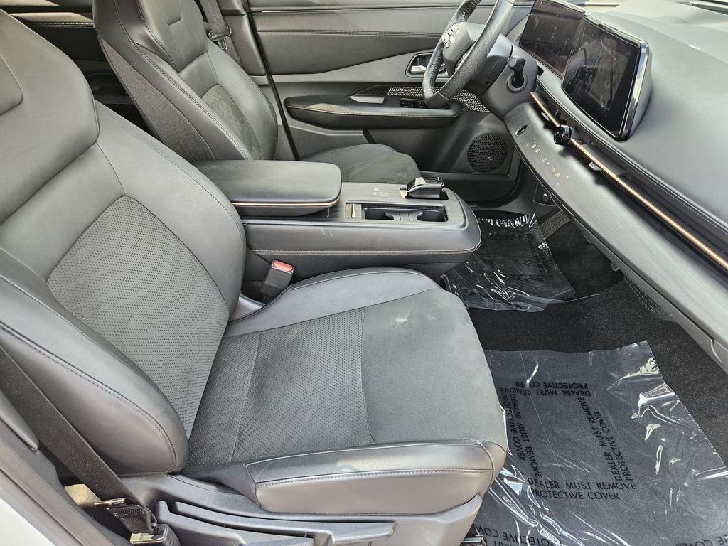 Used 2024 White Nissan ENGAGE+ e-4ORCE image 15