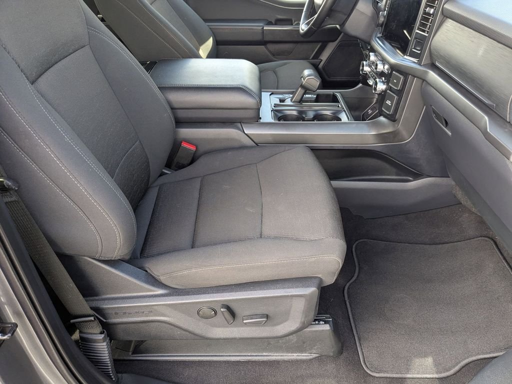Used 2024  Ford XLT image 21