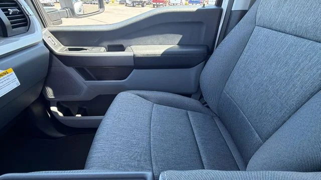 New 2026 Oxford White Ford F-250® XL image 24