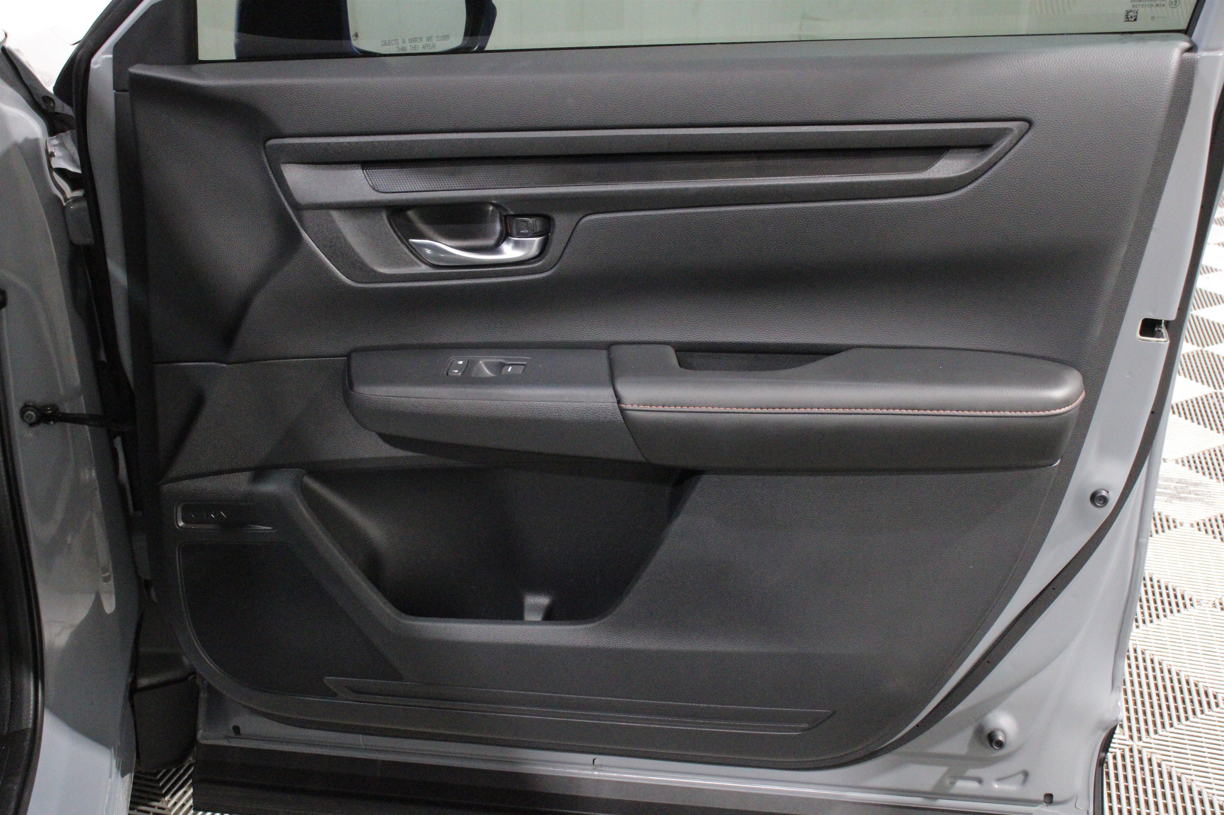 Used 2025 Crystal Black Pearl Honda Sport-L image 30