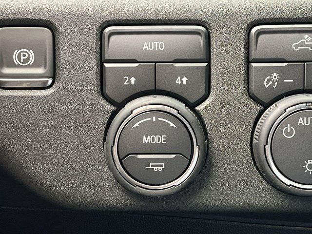 Used 2026 Summit White Chevrolet LT image 16