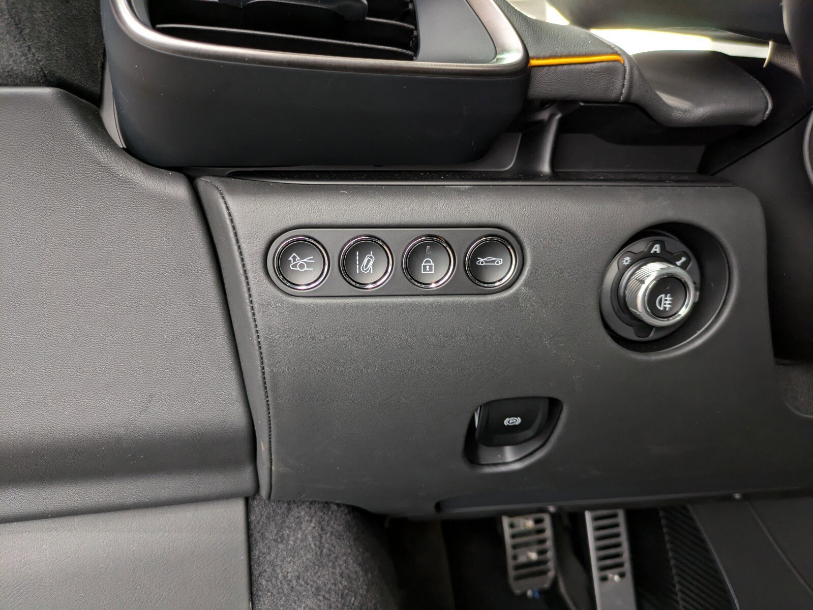 2025 McLaren Artura Vision - Photo 17