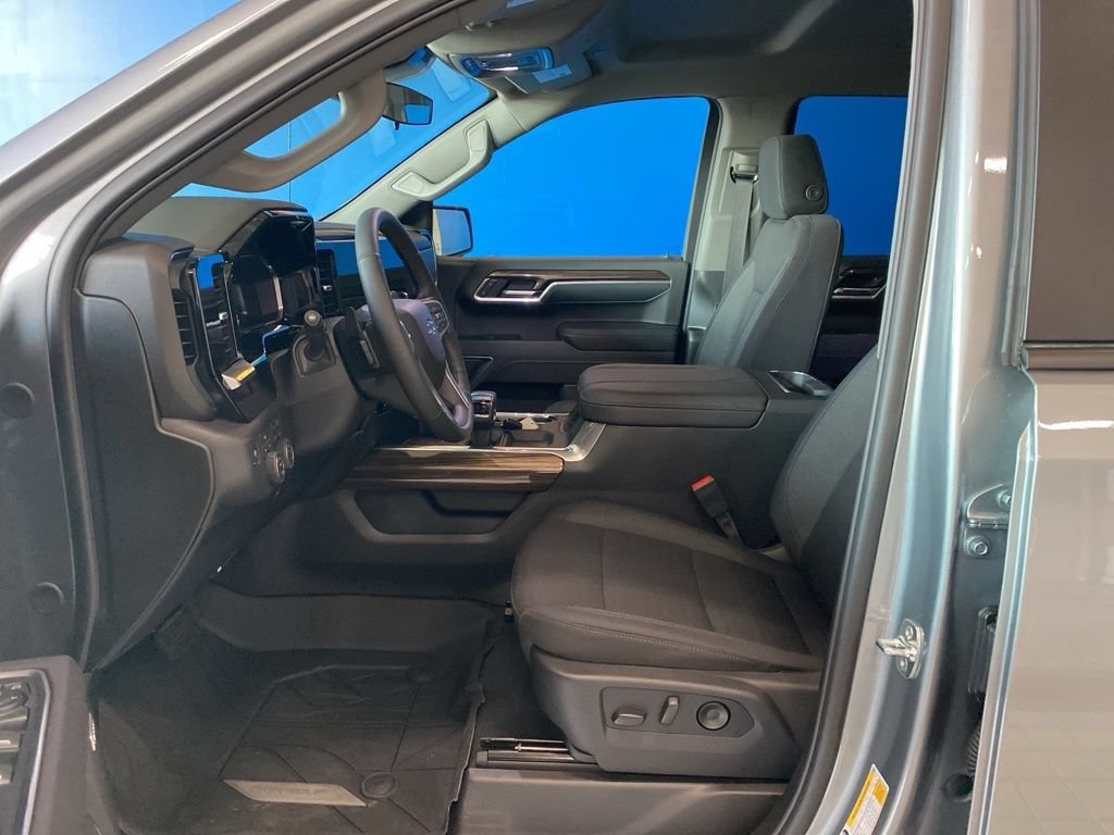2026 Chevrolet Silverado 1500 RST - Photo 12