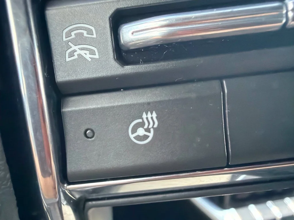 Used 2026 Summit White GMC Elevation image 16