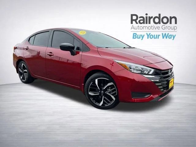 2024 Nissan Versa 1.6 SR CVT's photo