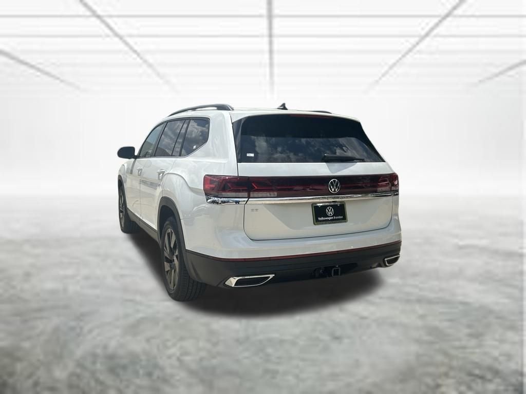New 2026 White/off-white Volkswagen 2.0T SE w/Technology image 4