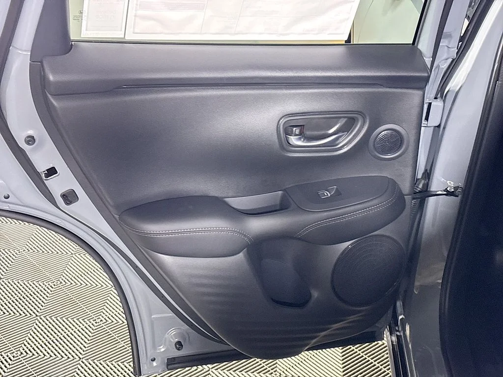 New 2027 Urban Gray Pearl Honda EX-L image 19