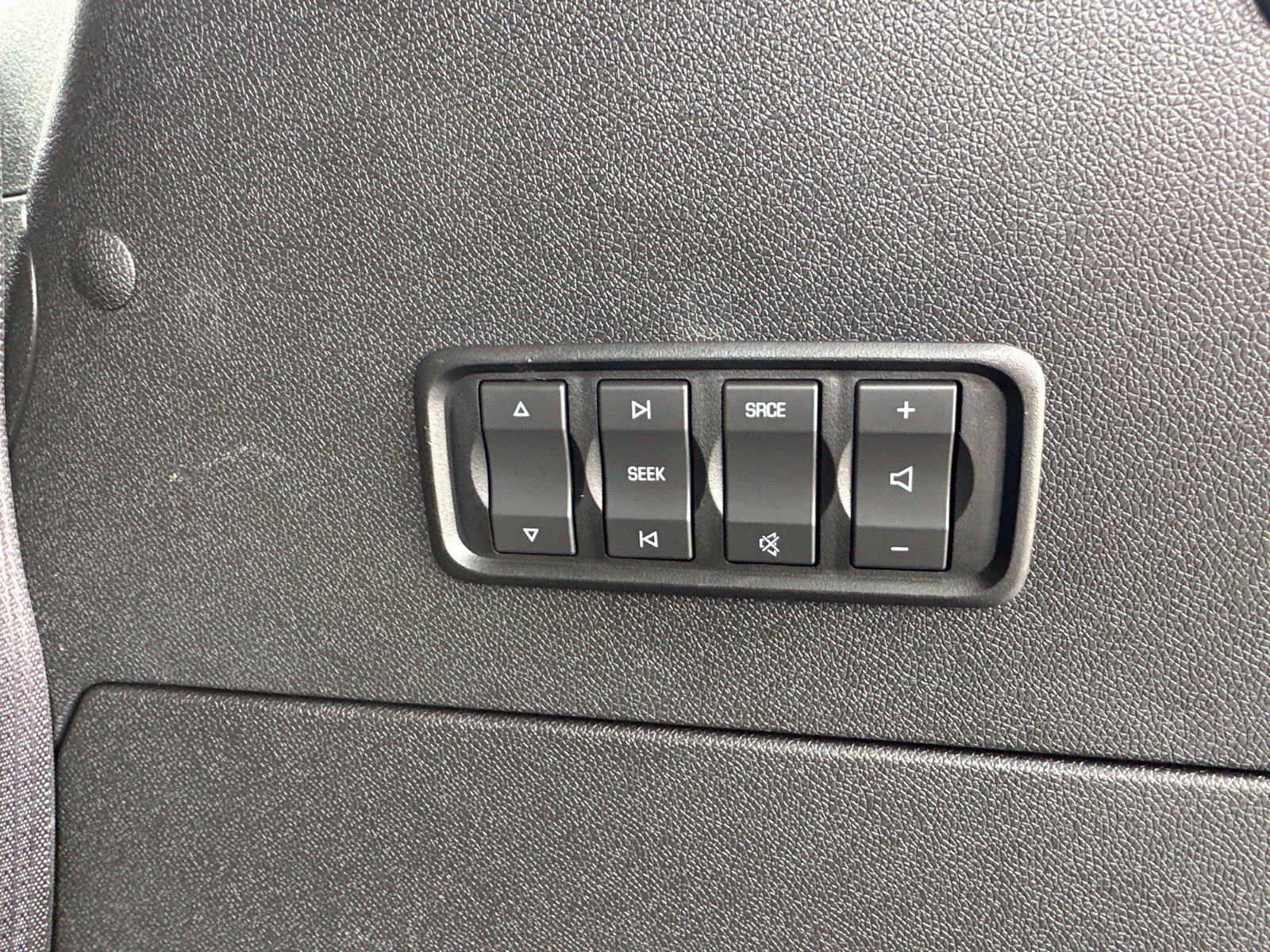 Used 2017 Silver GMC Limited image 30