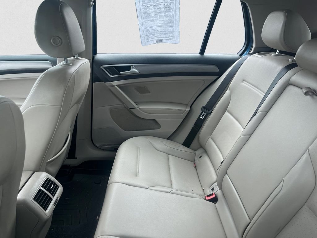 Used 2015 Blue Volkswagen TDI S 4-Door image 8