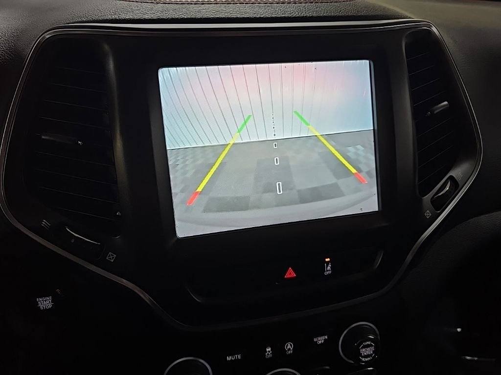 Used 2022 Black Jeep Trailhawk image 25