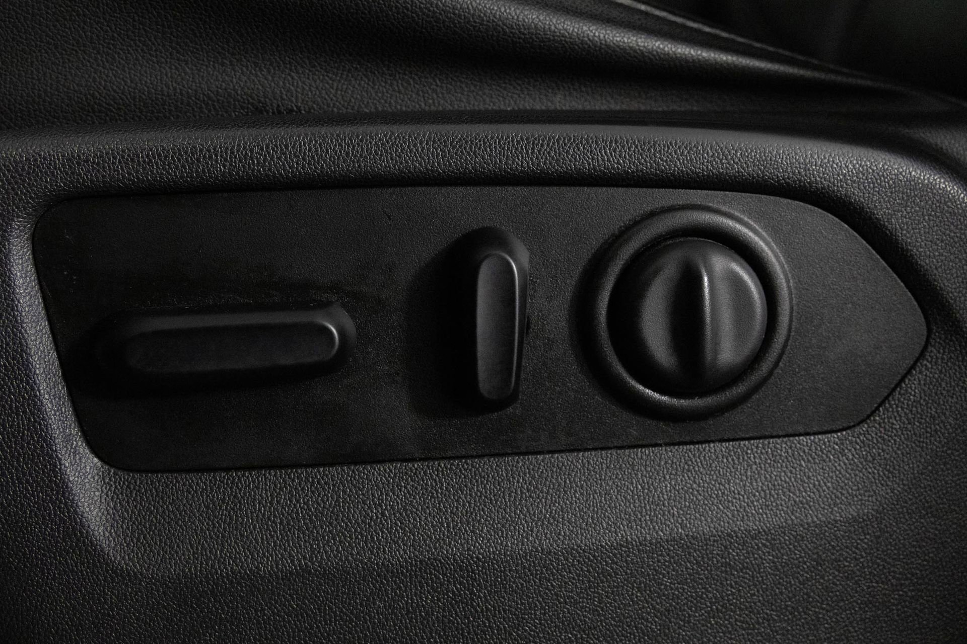 2019 GMC SIERRA - Image 16