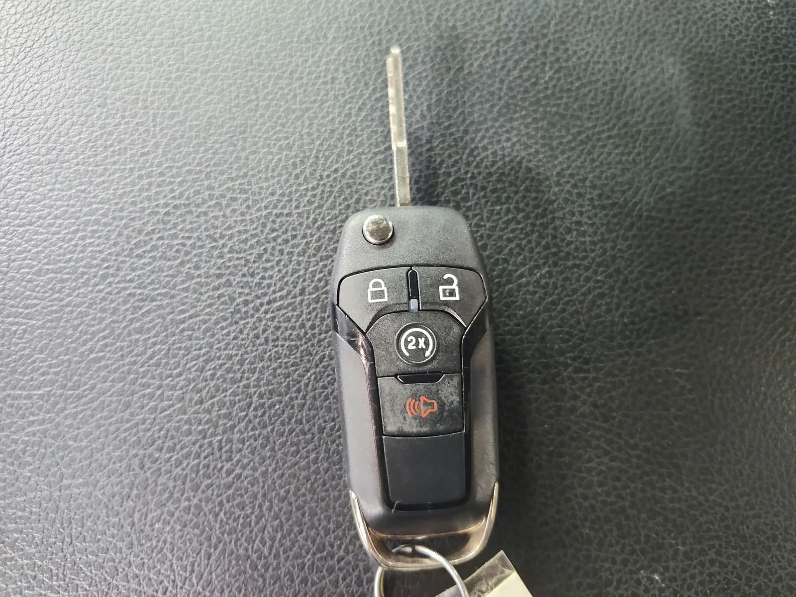Used 2021 Black Ford XLT image 13