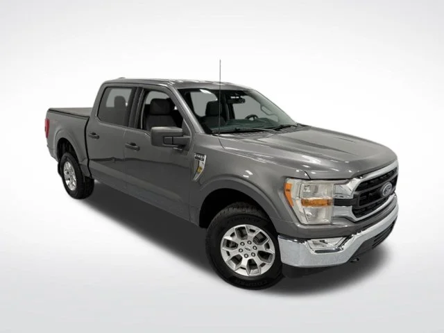 Used 2022 Gray Ford XLT image 29