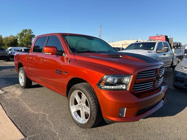 Used 2017  Ram Sport image 9
