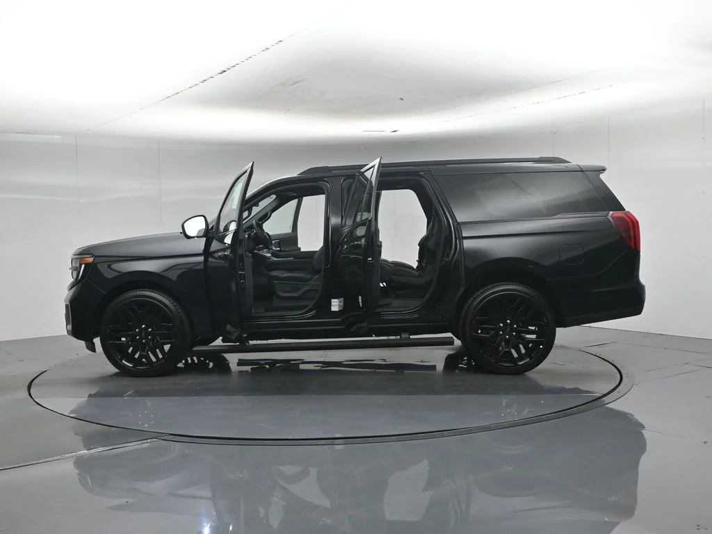 New 2027 Agate Black Metallic Ford Platinum image 38