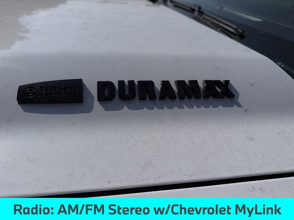 Used 2015 SUMMIT WHITE Chevrolet LT image 6