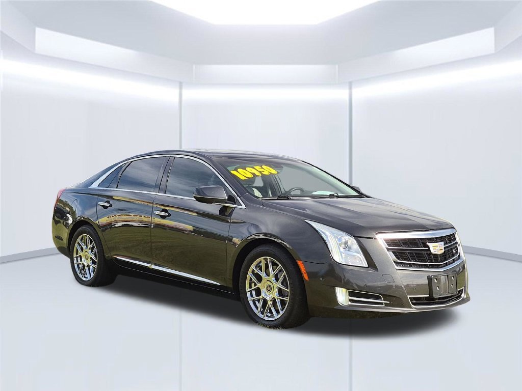 Used 2016 Gray Cadillac Luxury image 8