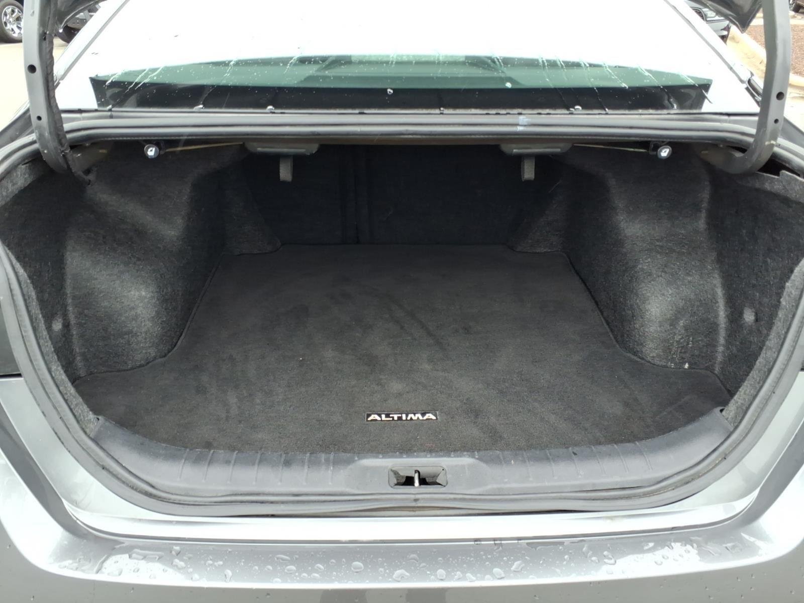 Used 2024 Gun Metallic Nissan 2.5 SV image 30