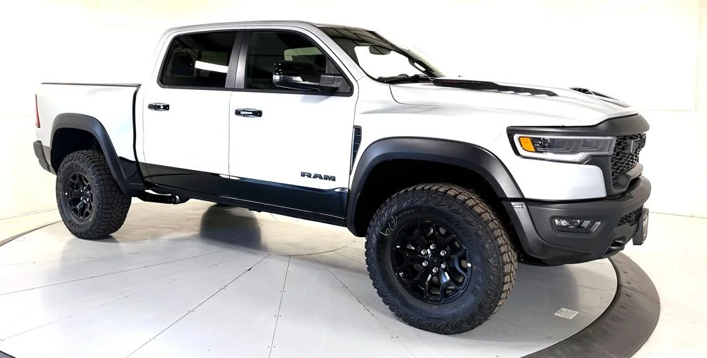 2026 RAM 1500 RHO 4x4 Crew Cab 5'7's photo