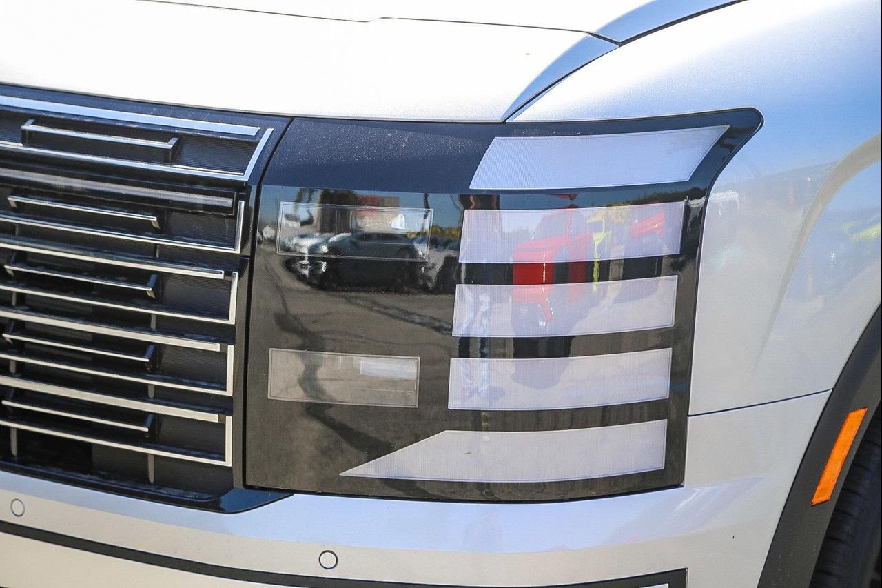 New 2026 Silver Hyundai SEL image 5