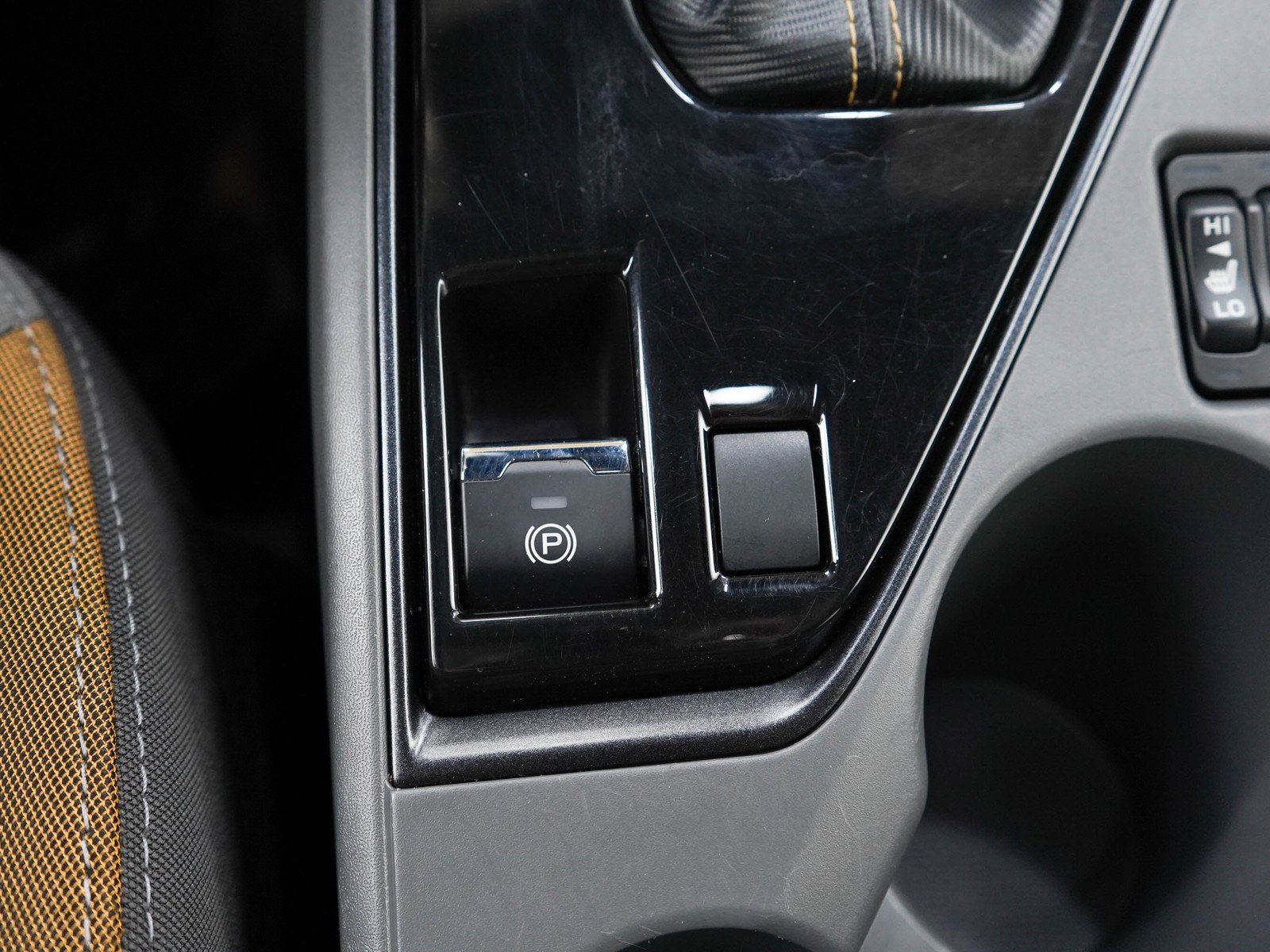 Used 2025 Crystal White Pearl Subaru Sport image 23