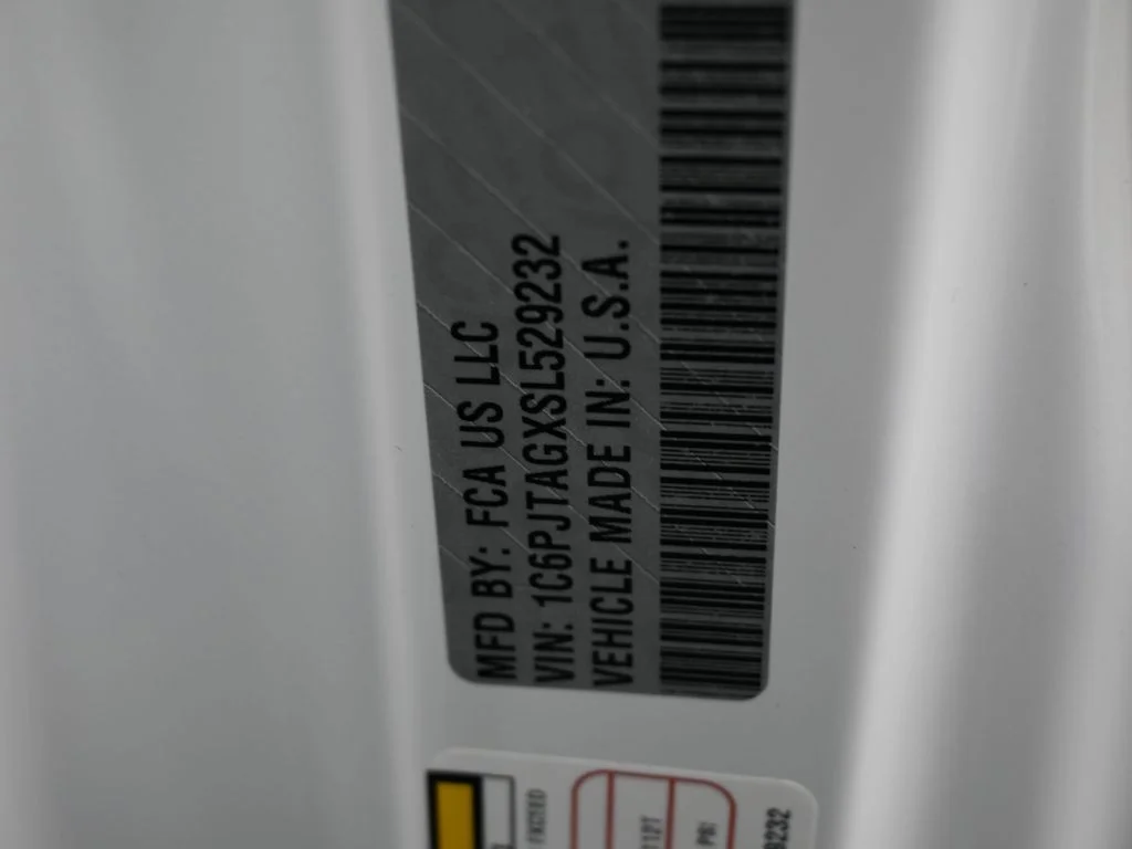Used 2025 Bright White Clearcoat Jeep Sport image 15
