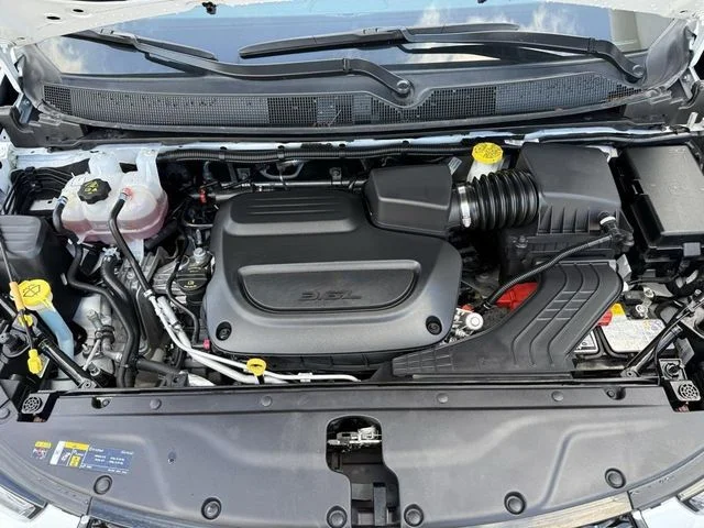 Used 2024 White Chrysler Touring L image 38